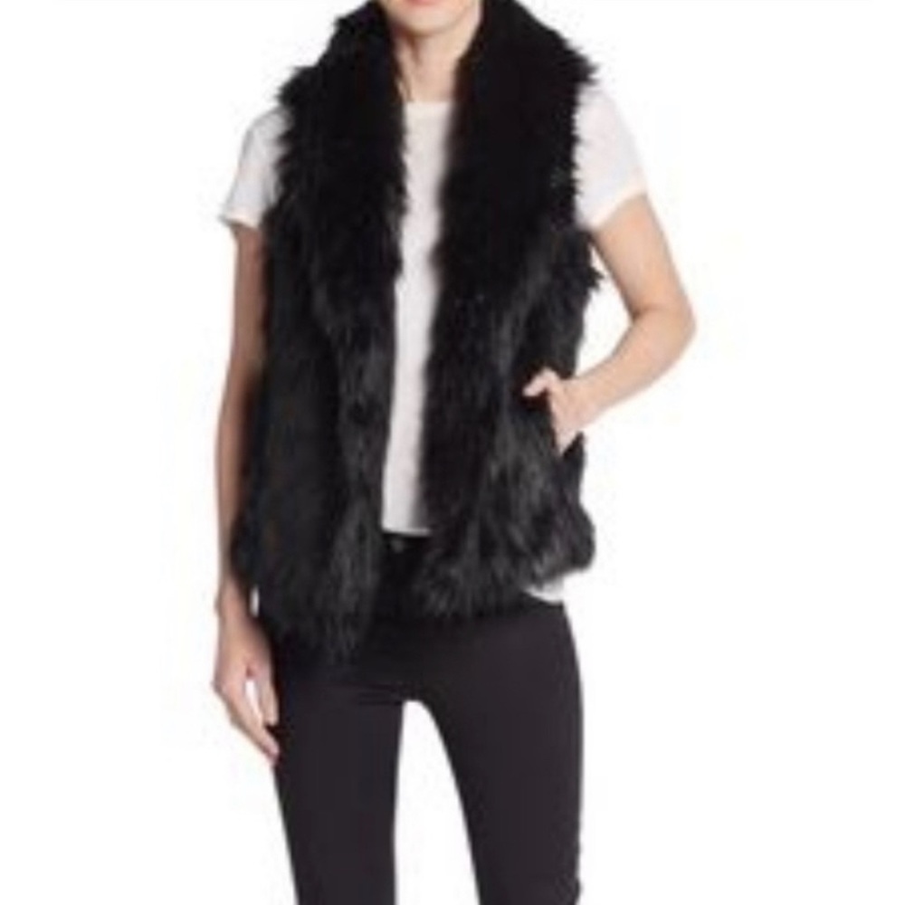 Sam Edelman Emily black faux fur vest
